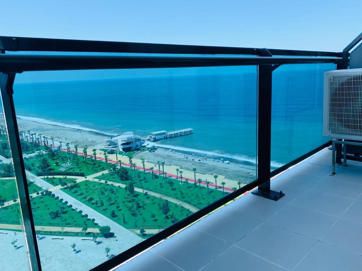 Sea View Apartments Orbi Beach Tower Batumi Ngoại thất bức ảnh