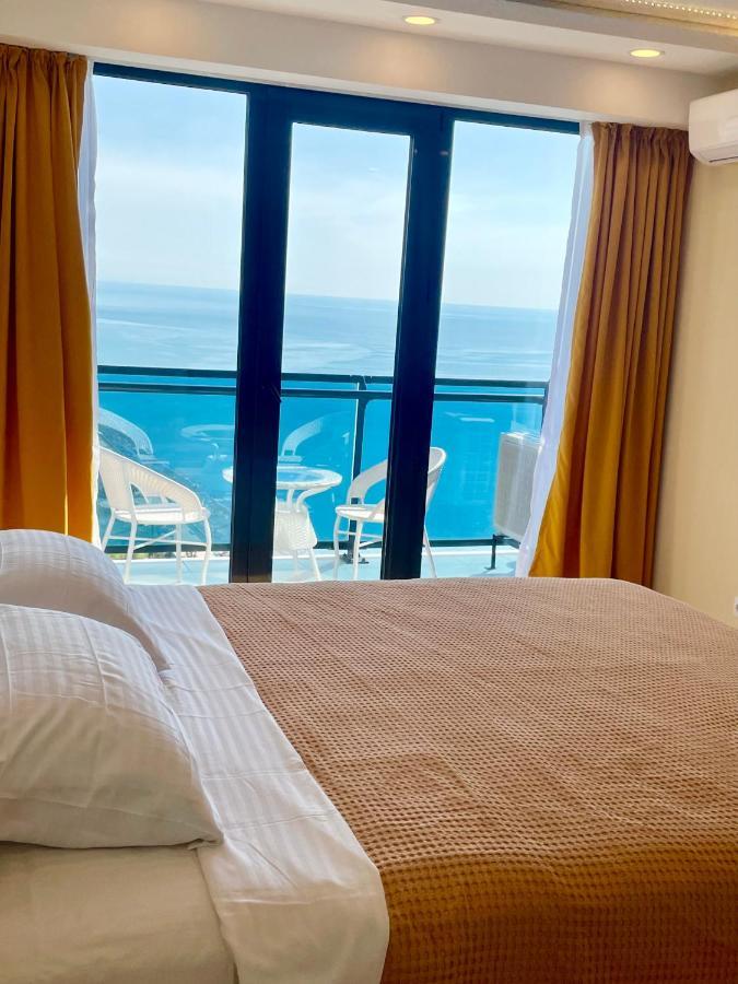 Sea View Apartments Orbi Beach Tower Batumi Ngoại thất bức ảnh