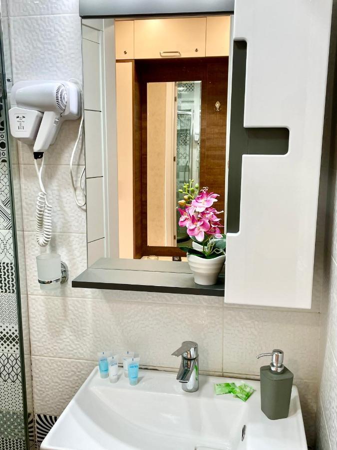 Sea View Apartments Orbi Beach Tower Batumi Ngoại thất bức ảnh