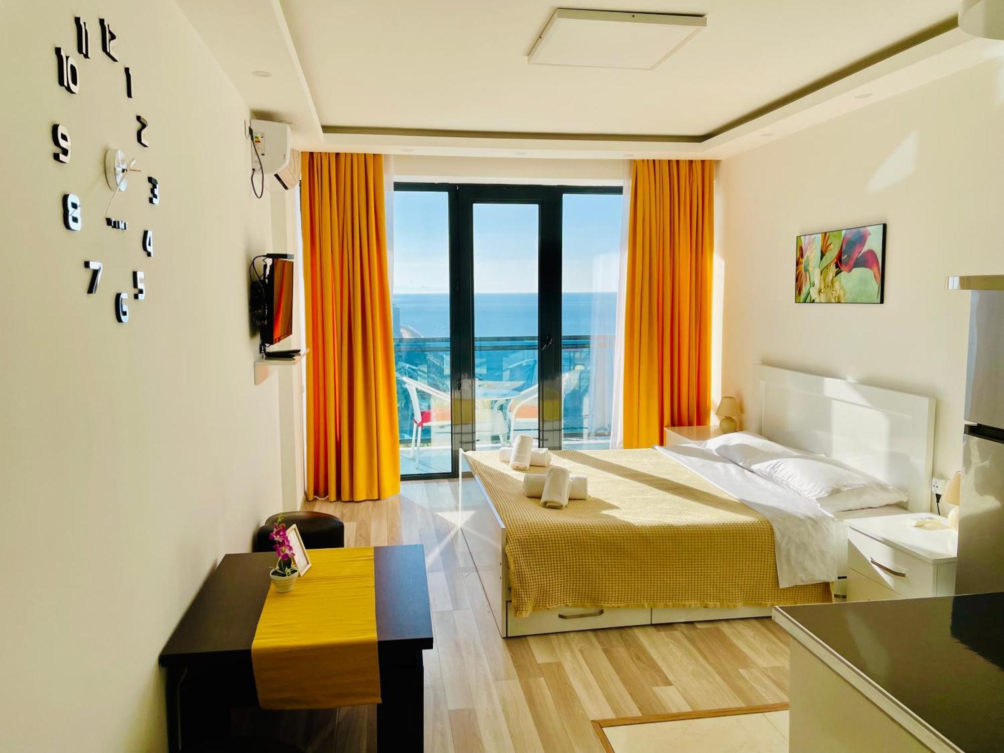 Sea View Apartments Orbi Beach Tower Batumi Ngoại thất bức ảnh
